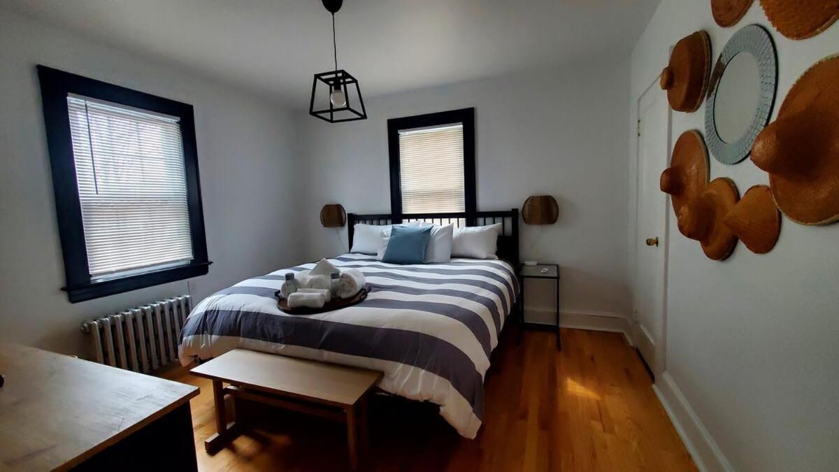 شقة The Blue Sapphire 2Br 2 King Beds & Ample Backyard بريدجبورت المظهر الخارجي الصورة