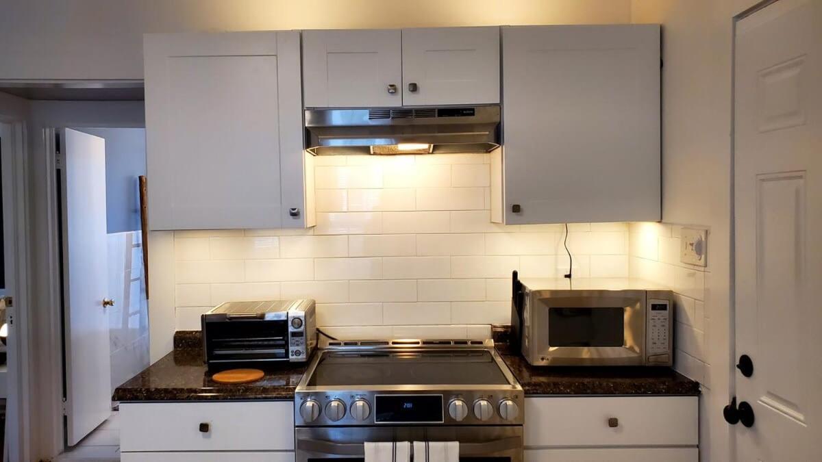 شقة The Blue Sapphire 2Br 2 King Beds & Ample Backyard بريدجبورت المظهر الخارجي الصورة