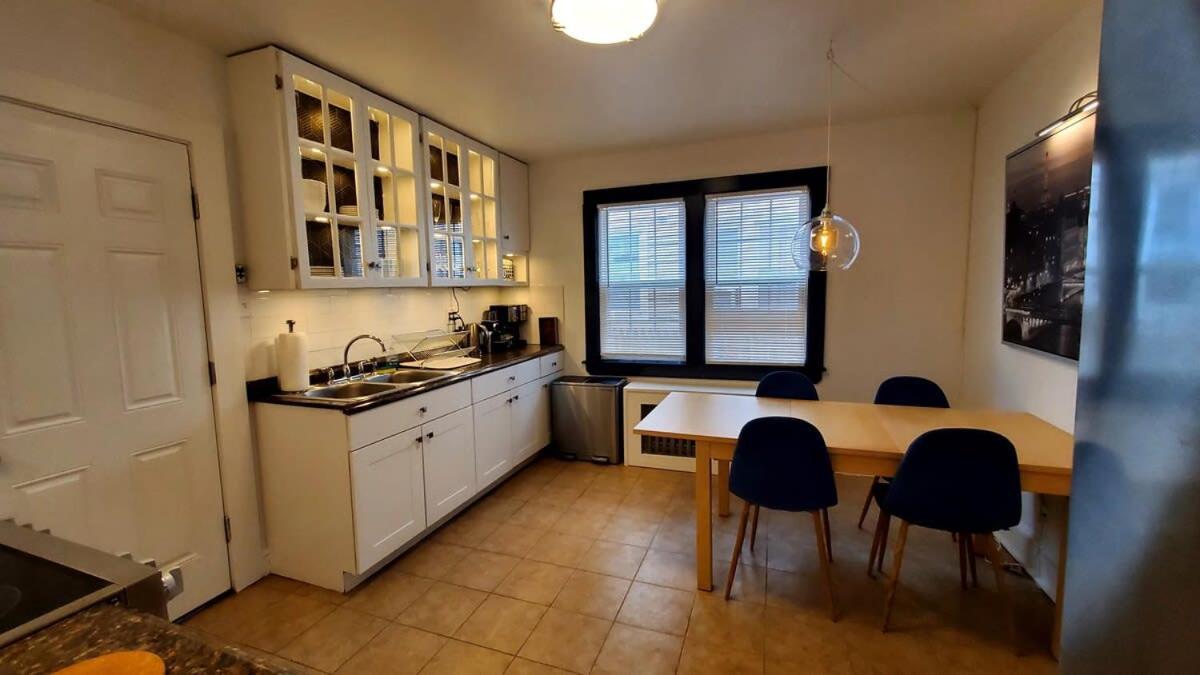 شقة The Blue Sapphire 2Br 2 King Beds & Ample Backyard بريدجبورت المظهر الخارجي الصورة