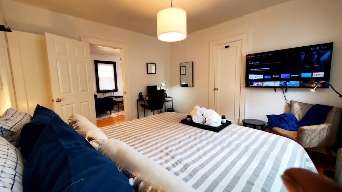شقة The Blue Sapphire 2Br 2 King Beds & Ample Backyard بريدجبورت المظهر الخارجي الصورة